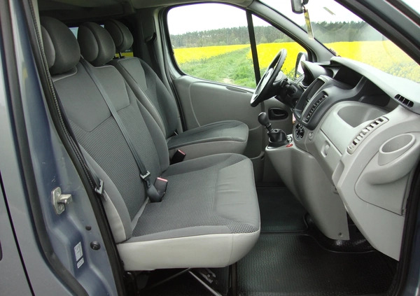 Opel Vivaro cena 41500 przebieg: 268500, rok produkcji 2011 z Prudnik małe 407